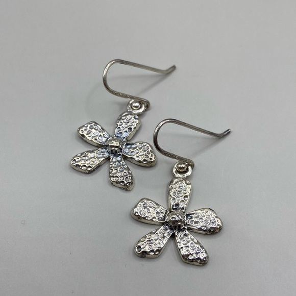 Silpada Textured Dimpled Daisy Earrings - Picture 2 of 6